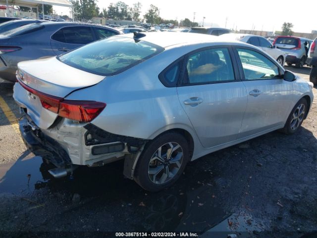 Photo 3 VIN: 3KPF24AD4KE115059 - KIA FORTE 