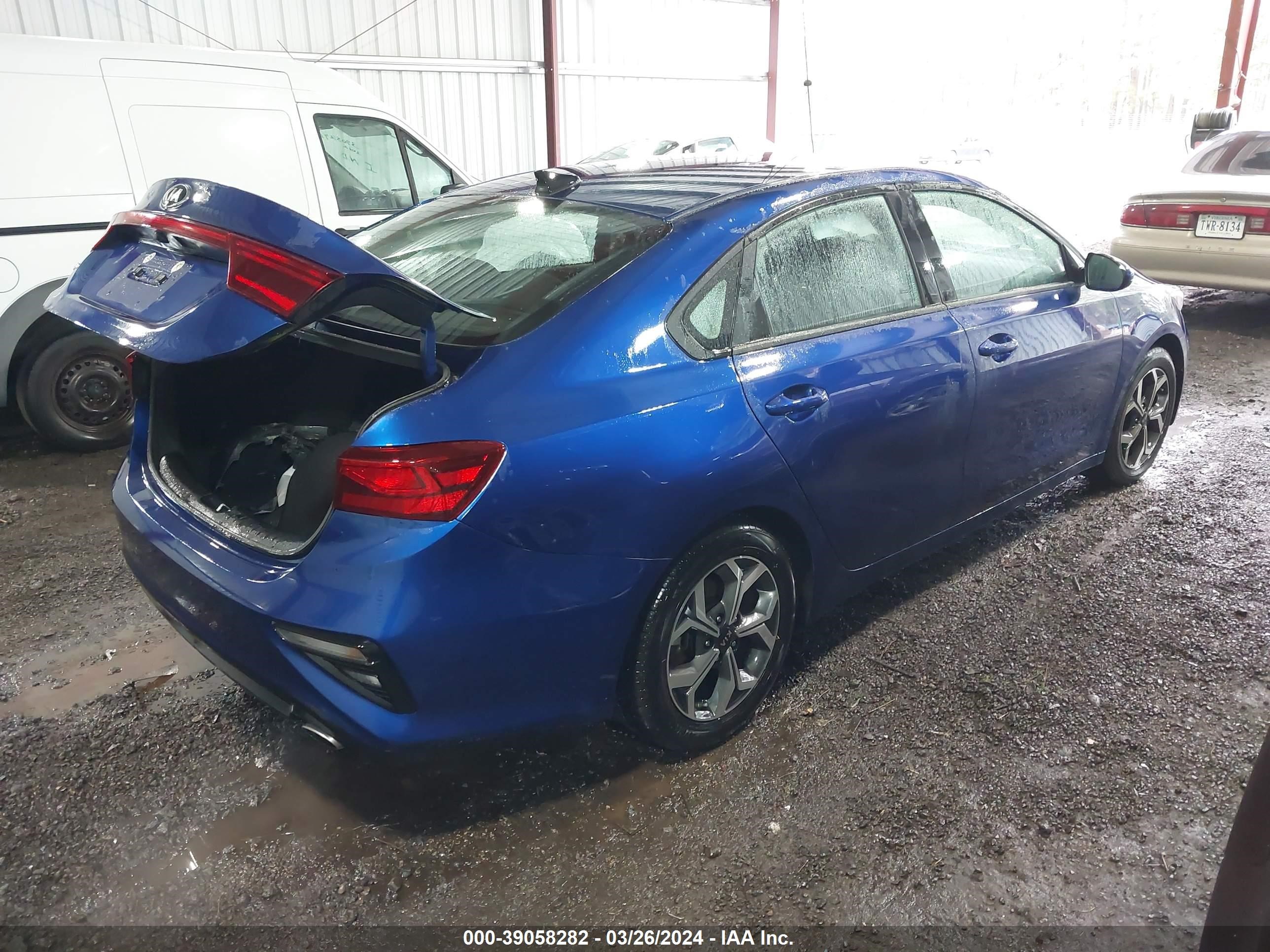 Photo 3 VIN: 3KPF24AD4KE115515 - KIA FORTE 