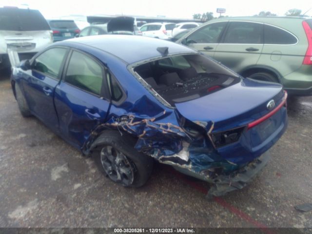 Photo 2 VIN: 3KPF24AD4KE125834 - KIA FORTE 