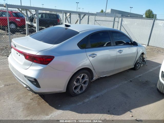 Photo 3 VIN: 3KPF24AD4LE142635 - KIA FORTE 