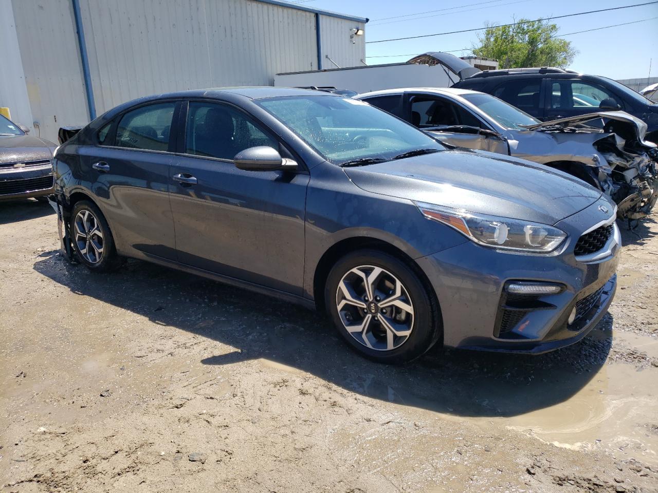 Photo 3 VIN: 3KPF24AD4ME264445 - KIA FORTE 