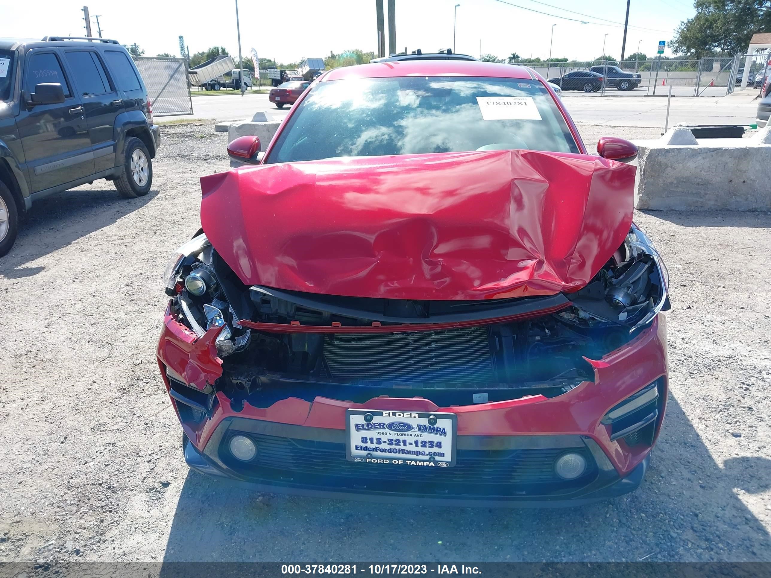 Photo 11 VIN: 3KPF24AD4ME266888 - KIA FORTE 