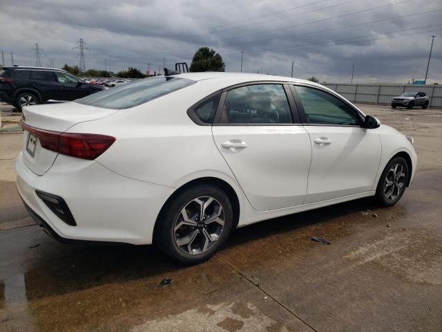 Photo 2 VIN: 3KPF24AD4ME276997 - KIA FORTE FE 