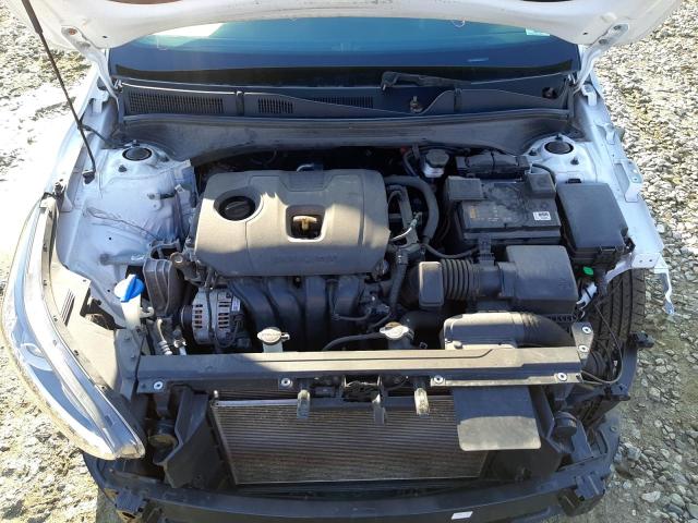 Photo 10 VIN: 3KPF24AD4ME280998 - KIA FORTE FE 