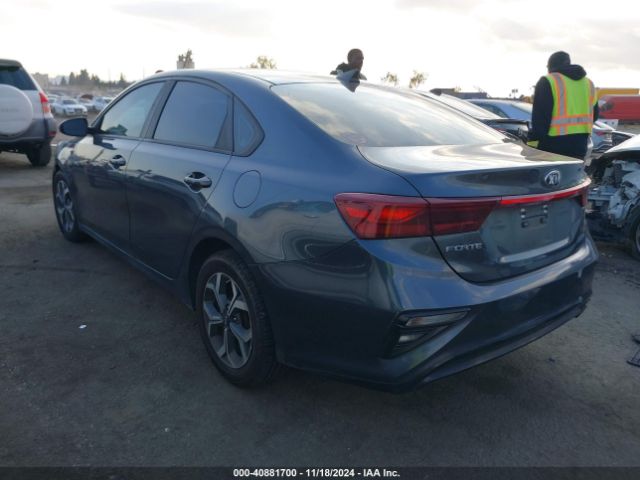 Photo 2 VIN: 3KPF24AD4ME284551 - KIA FORTE 