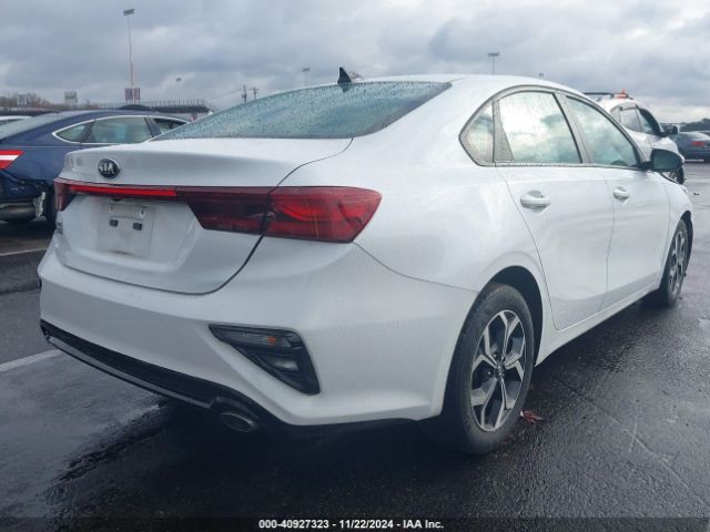 Photo 3 VIN: 3KPF24AD4ME299406 - KIA FORTE 