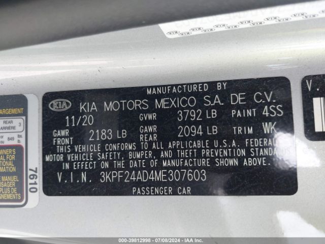 Photo 8 VIN: 3KPF24AD4ME307603 - KIA FORTE 