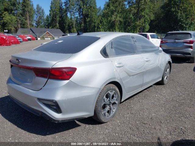 Photo 3 VIN: 3KPF24AD4ME315796 - KIA FORTE 