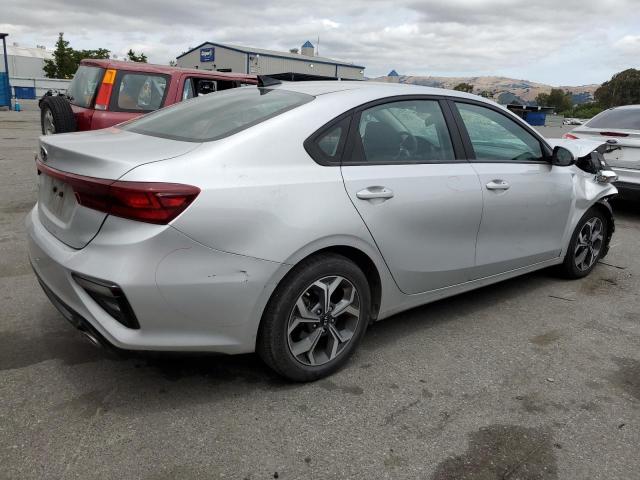 Photo 2 VIN: 3KPF24AD4ME317077 - KIA FORTE FE 