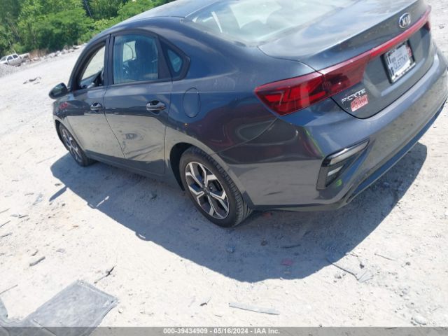 Photo 2 VIN: 3KPF24AD4ME327818 - KIA FORTE 