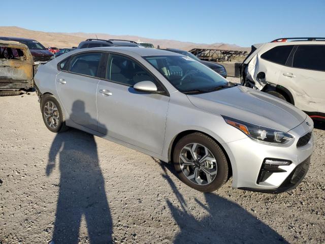 Photo 3 VIN: 3KPF24AD4ME331755 - KIA FORTE FE 