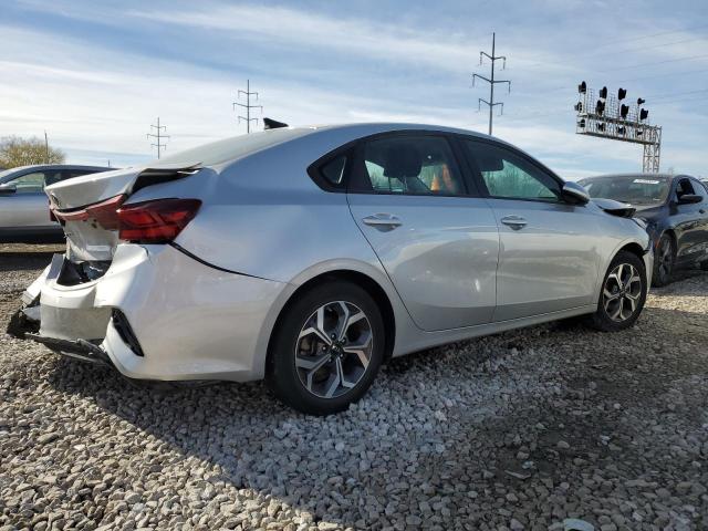 Photo 2 VIN: 3KPF24AD4ME337930 - KIA FORTE FE 