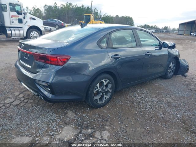 Photo 3 VIN: 3KPF24AD4ME340195 - KIA FORTE 