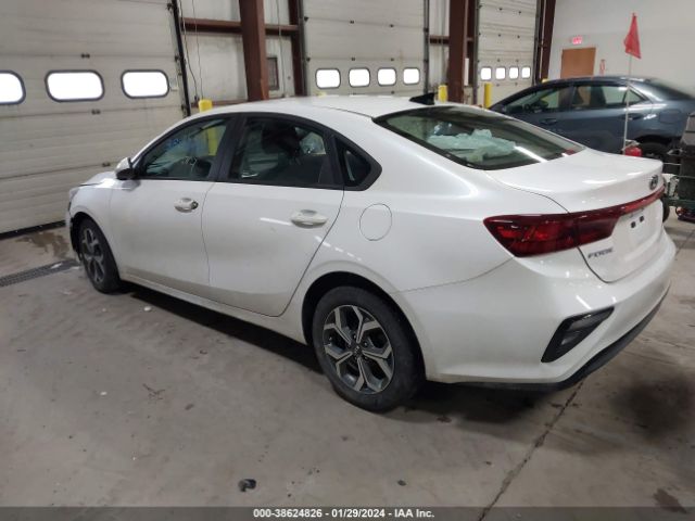 Photo 2 VIN: 3KPF24AD4ME351441 - KIA FORTE 