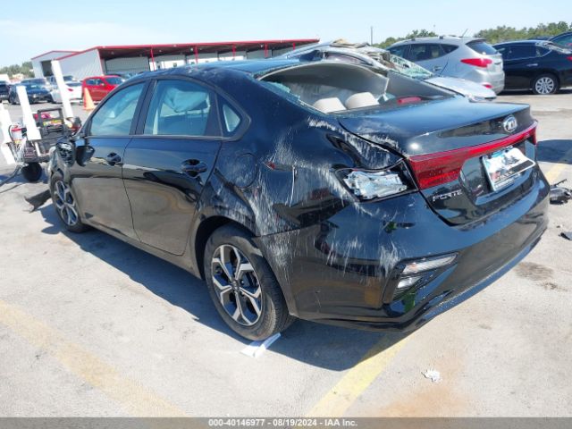 Photo 2 VIN: 3KPF24AD4ME381572 - KIA FORTE 