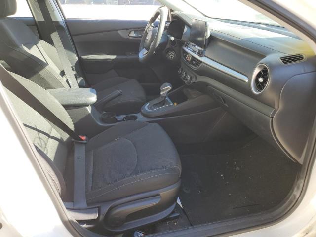 Photo 4 VIN: 3KPF24AD4ME385430 - KIA FORTE FE 