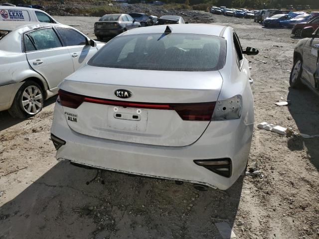 Photo 8 VIN: 3KPF24AD4ME385430 - KIA FORTE FE 