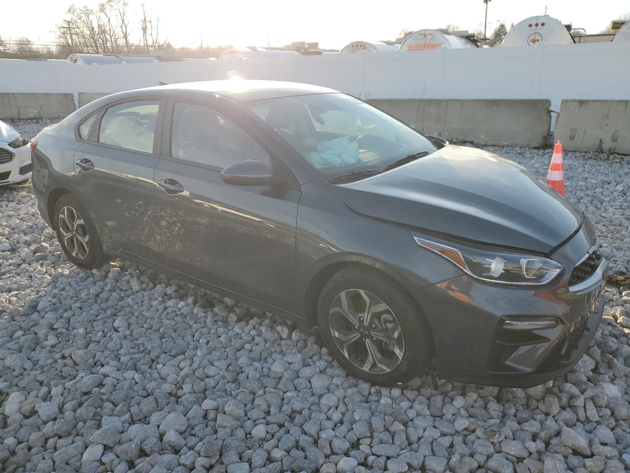 Photo 3 VIN: 3KPF24AD4ME408110 - KIA FORTE 