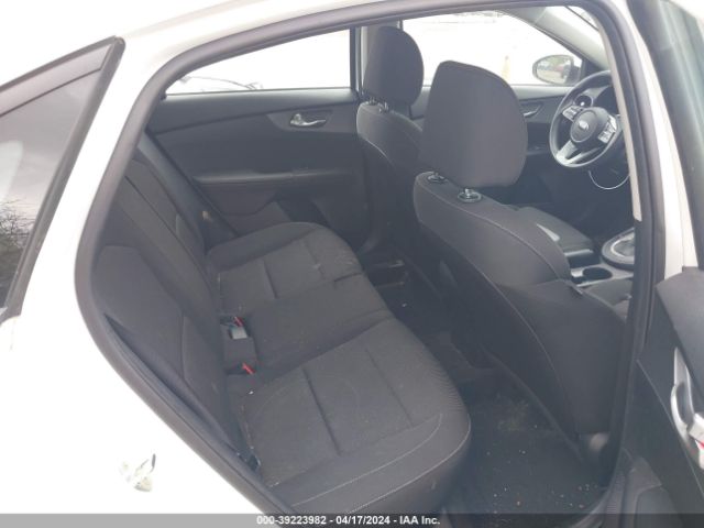 Photo 7 VIN: 3KPF24AD4ME410777 - KIA FORTE 