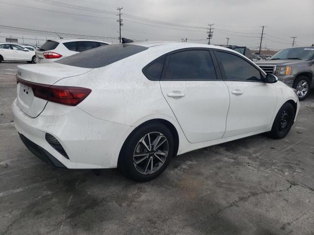 Photo 2 VIN: 3KPF24AD4NE439696 - KIA FORTE FE 