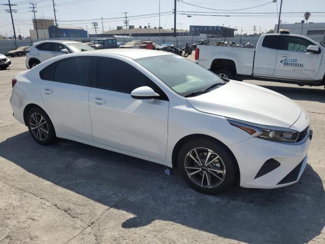 Photo 3 VIN: 3KPF24AD4NE456353 - KIA FORTE FE 