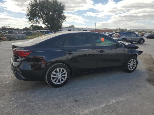 Photo 2 VIN: 3KPF24AD4NE481141 - KIA FORTE FE 