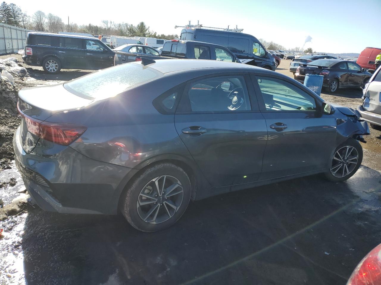 Photo 2 VIN: 3KPF24AD4NE495864 - KIA FORTE 