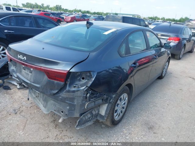 Photo 3 VIN: 3KPF24AD4NE501100 - KIA FORTE 