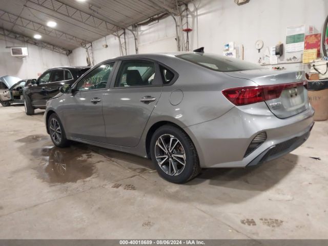 Photo 2 VIN: 3KPF24AD4PE505649 - KIA FORTE 