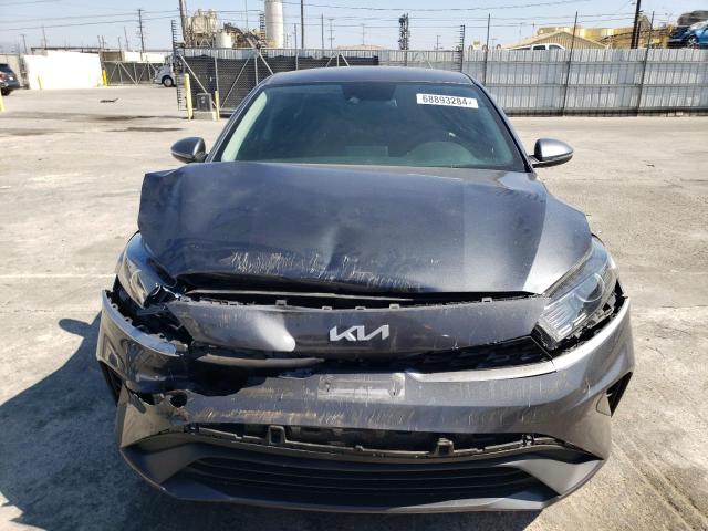 Photo 4 VIN: 3KPF24AD4PE511435 - KIA FORTE LX 