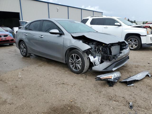 Photo 3 VIN: 3KPF24AD4PE513556 - KIA FORTE 