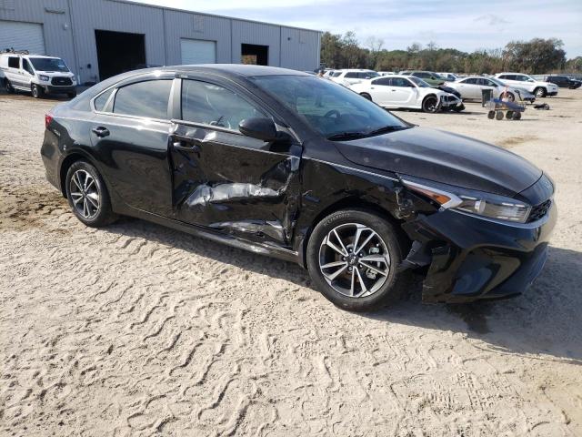 Photo 3 VIN: 3KPF24AD4PE554401 - KIA FORTE LX 