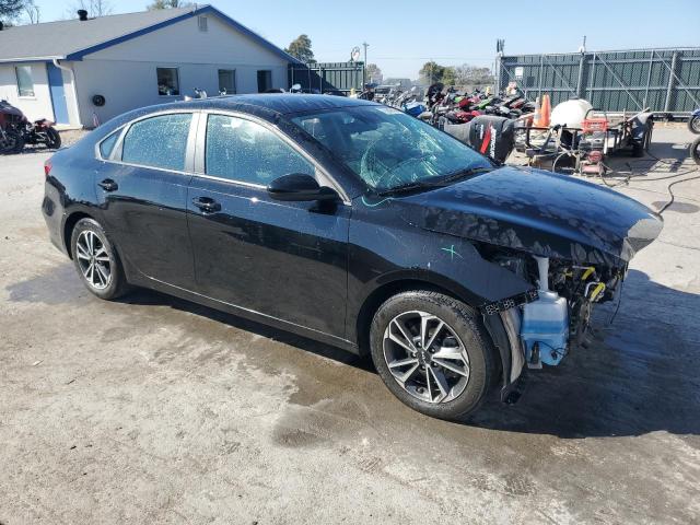 Photo 3 VIN: 3KPF24AD4PE563115 - KIA FORTE LX 