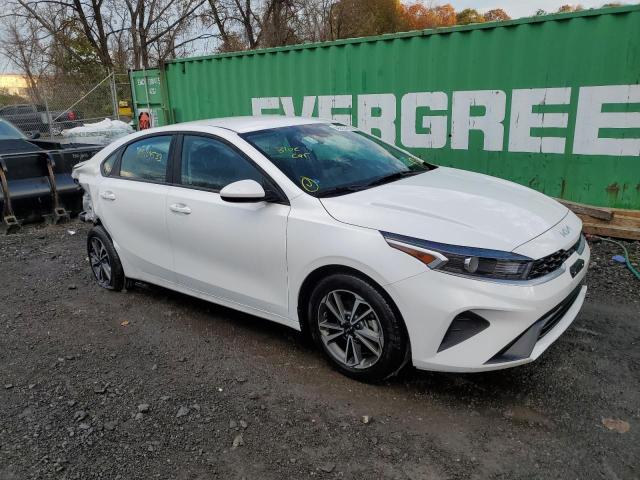 Photo 3 VIN: 3KPF24AD4PE568637 - KIA FORTE 