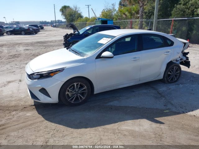 Photo 1 VIN: 3KPF24AD4PE574745 - KIA FORTE 