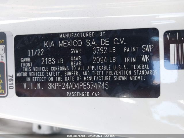 Photo 8 VIN: 3KPF24AD4PE574745 - KIA FORTE 