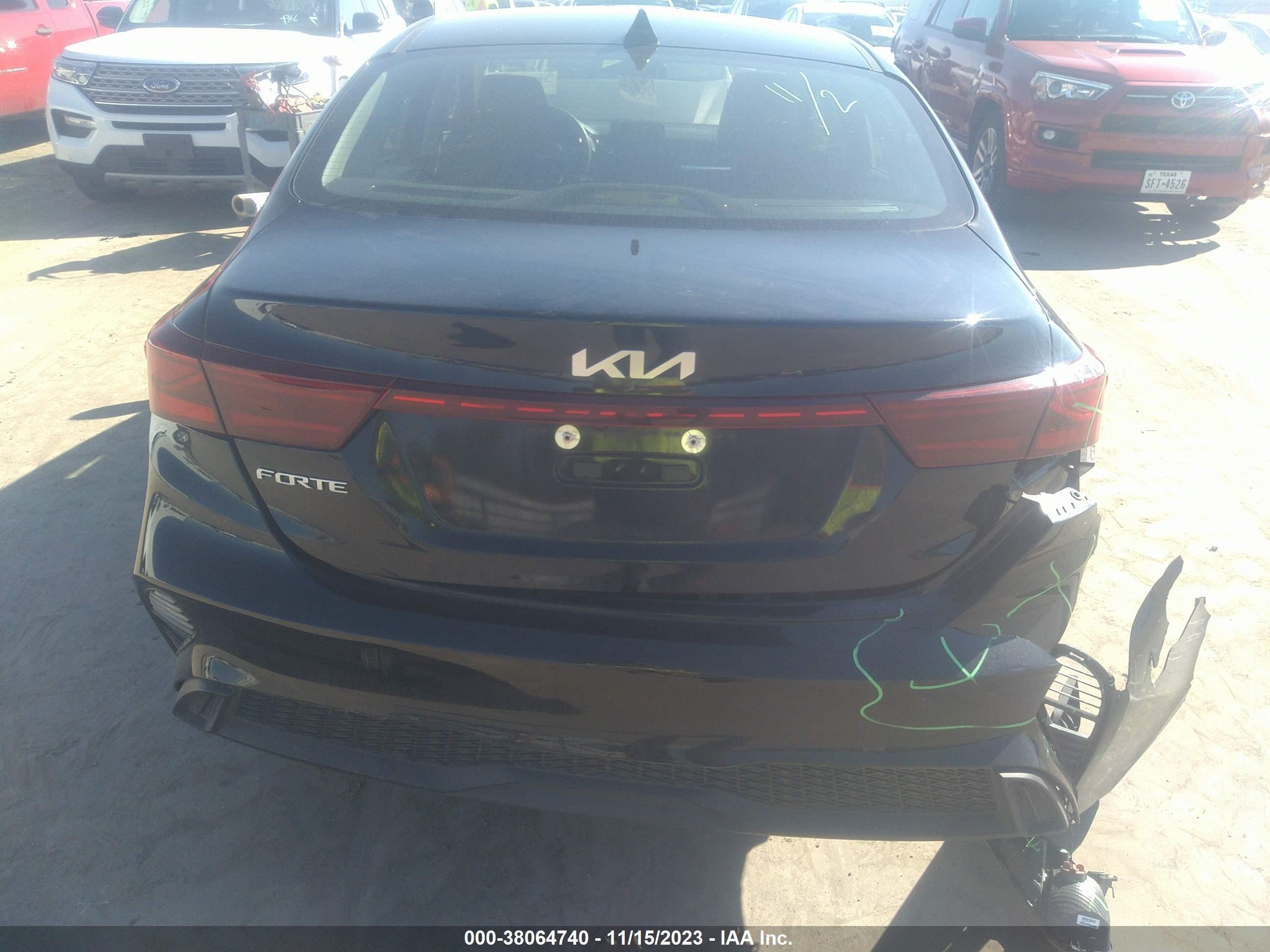 Photo 15 VIN: 3KPF24AD4PE599385 - KIA FORTE 