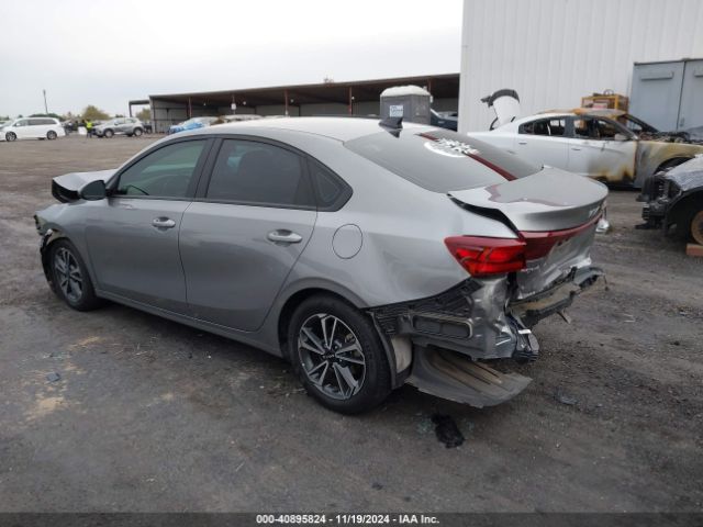 Photo 2 VIN: 3KPF24AD4PE604021 - KIA FORTE 