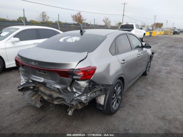 Photo 3 VIN: 3KPF24AD4PE604021 - KIA FORTE 