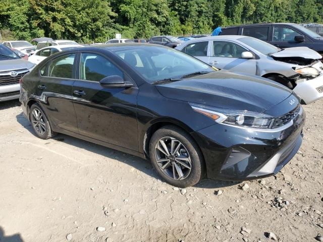 Photo 3 VIN: 3KPF24AD4PE605024 - KIA FORTE LX 