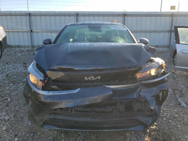 Photo 4 VIN: 3KPF24AD4PE609770 - KIA FORTE LX 