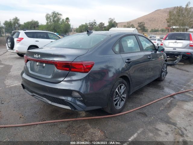 Photo 3 VIN: 3KPF24AD4PE664980 - KIA FORTE 