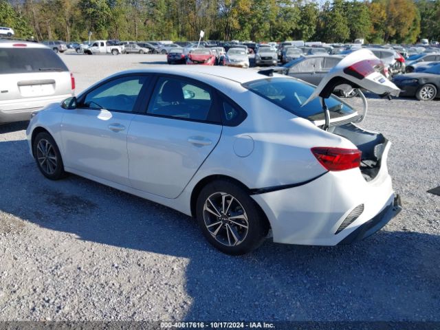 Photo 2 VIN: 3KPF24AD4PE682654 - KIA FORTE 