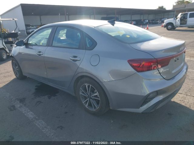 Photo 2 VIN: 3KPF24AD4PE688177 - KIA FORTE 