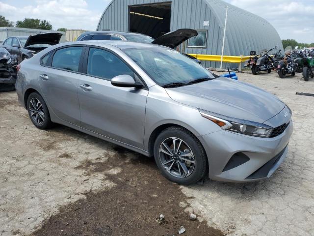 Photo 3 VIN: 3KPF24AD4RE699876 - KIA FORTE LX 