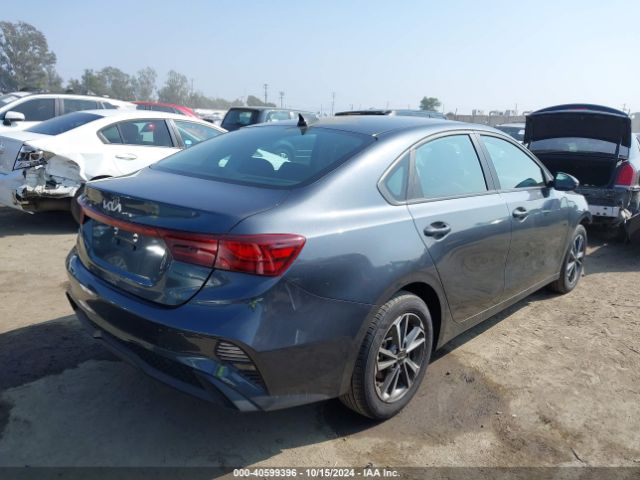 Photo 3 VIN: 3KPF24AD4RE701142 - KIA FORTE 