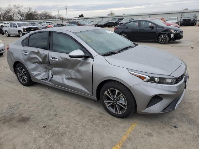 Photo 3 VIN: 3KPF24AD4RE703778 - KIA FORTE 