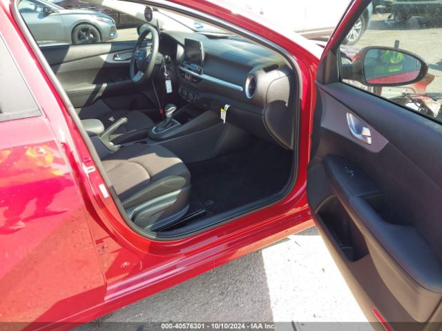 Photo 4 VIN: 3KPF24AD4RE758330 - KIA FORTE 