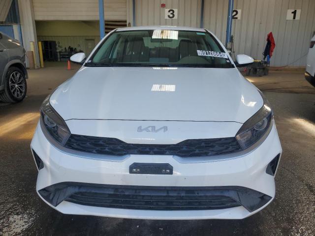 Photo 4 VIN: 3KPF24AD4RE764726 - KIA FORTE LX 