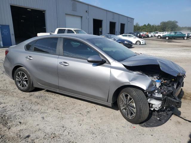 Photo 3 VIN: 3KPF24AD4RE813889 - KIA FORTE LX 